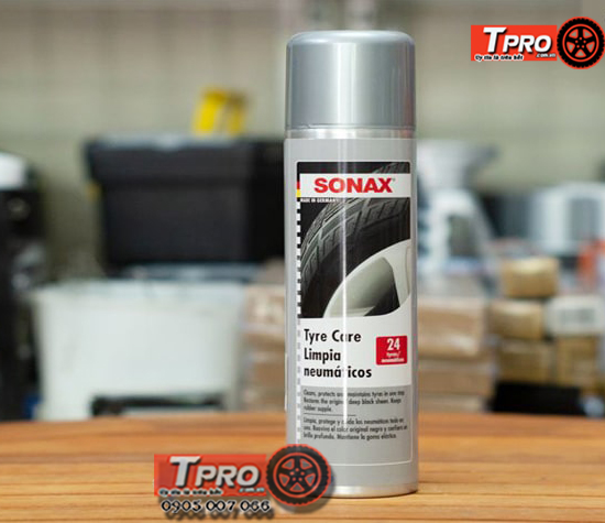 dung dich lam sach va bao duong lop vo xe sonax tyre care 435300