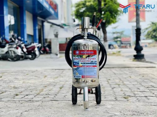 binh bot tuyet rua xe okazune 20 lit