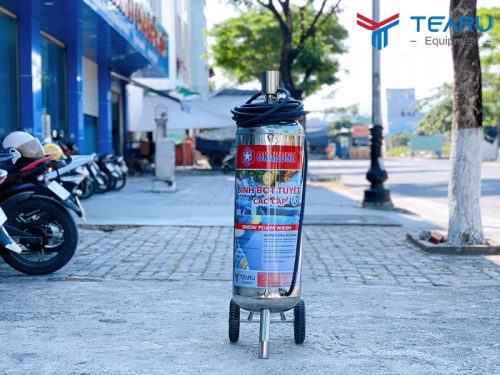 binh bot tuyet rua xe okazune 60 lit